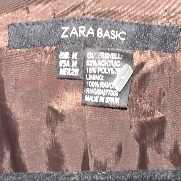 ZARA FAUX FUR SHORT COAT WITH TOGGLE FASTENERS - Picture 6 of 9